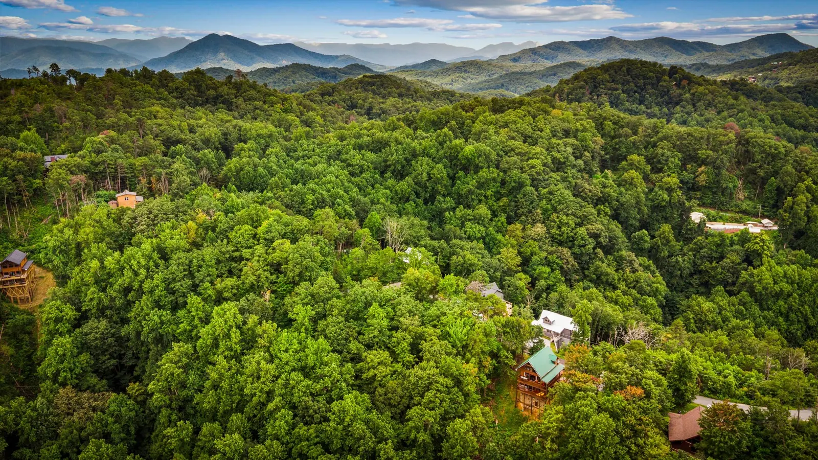 Layered Smoky Mountain ridgelines seen from above Acorn Ridge